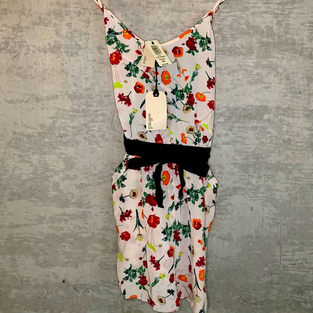 COPY - NWT Silk Aritzia Wilfred Peri Floral Romper